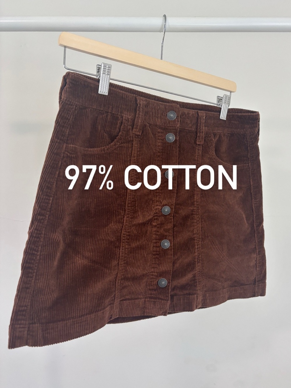 American Eagle Corduroy “Super Hi-Rise A-Line” skirt | size 6 | 96% cotton